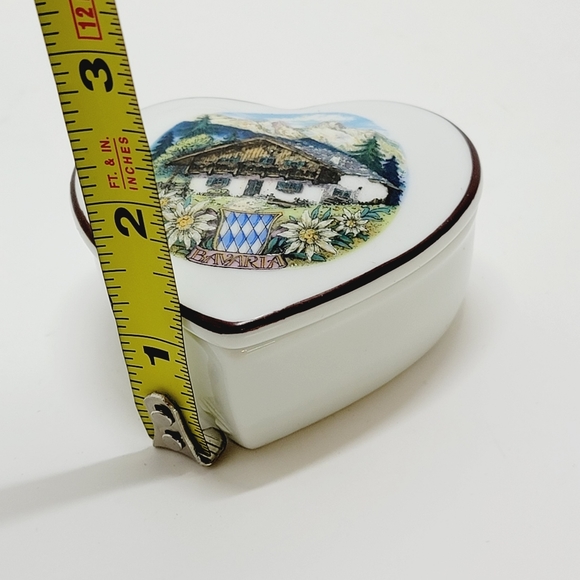 Vintage Porcelain Reutter Bavaria Jewelry Trinket Dish with Cover Heart Shaped. - Picture 7 of 7